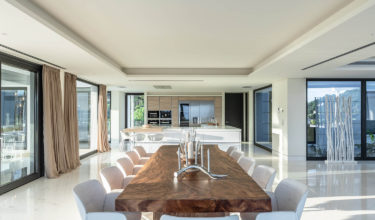 Halcyon House