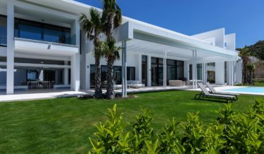 Halcyon House