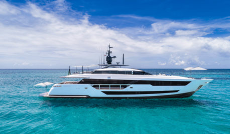 Custom Line 120’, el un nuevo yate de recreo de Ferreti Group.